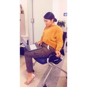 Meet your Posher, Sabrina